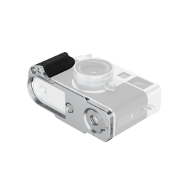 SmallRig 5216 L-Shaped Mount Plate with Silicone Handle for FUJIFILM X half Silver