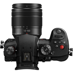 Panasonic GH5M2 12-60/3.5-5.6
