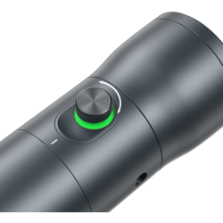 SmallRig 4634 Portable Focusable LED Video Light RF 10C