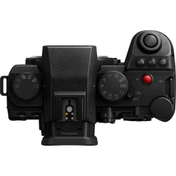 Panasonic Lumix S5M2X body