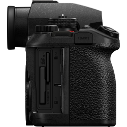 Panasonic Lumix S1RII Body