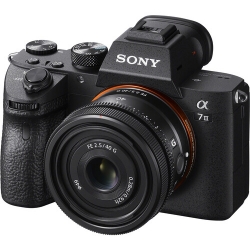 Aparat cyfrowy Sony A7 III body + SONY FE 40 MM F/2.5 G