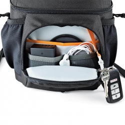 Lowepro Torba Nova 140 AW II Black