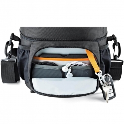 Lowepro Torba Nova 160 AW II Black